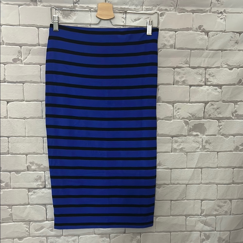 Old Navy Blue and Black Striped Midi Skirt Size Medium